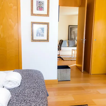 Liiiving In | Corporate Comfort Flat * Матозиньюш