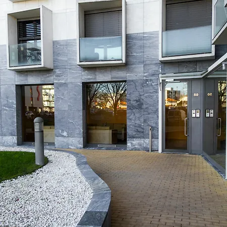 Liiiving In | Corporate Comfort Flat Apartment Matosinhos (Porto)